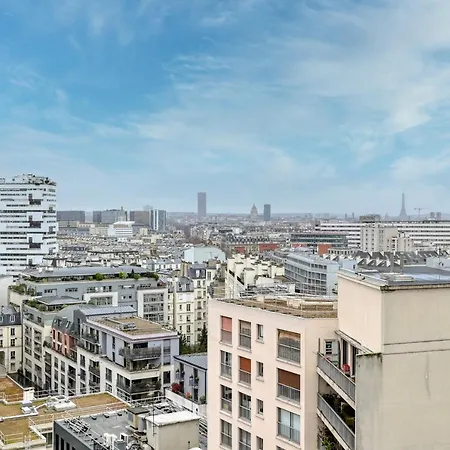 Panoramic View Of Apartment *